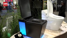 VIDEO: Toilet Pintar Harga Rp150 Juta, Bisa Apa Saja?