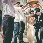 7 Tradisi Unik Pernikahan dari Berbagai Negara, Ada yang Mempelainya Dilarang Tersenyum!