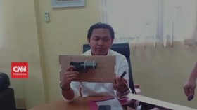 VIDEO: Aksi Koboi Guru ASN Mengancam Warga