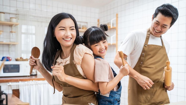 20 Contoh Kewajiban Anak di Rumah dan Sekolah
