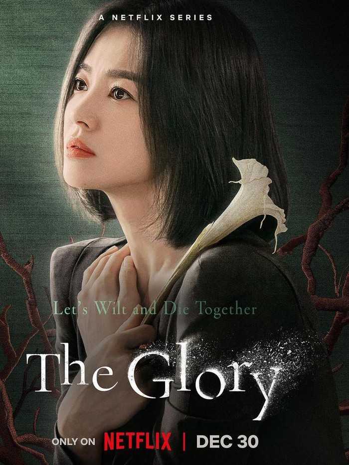 Dibintangi oleh Song Hye Kyo, The Glory mendapatkan respon baik dari penggemar serta kritikus. Tak hanya alur ceritanya, tapi juga kualitas akting para pemain yang bikin bergidik ngeri./ Foto: instagram.com/kyo1122/