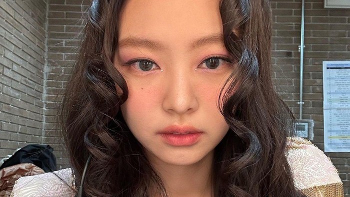 Coba Teknik Makeup 'Igari Blush' ala Orang Jepang, Bikin Kesan Menggemaskan! Coba Teknik Makeup 'Igari Blush' ala Orang Jepang, Bikin Kesan Menggemaskan!