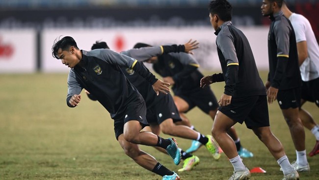 Beragam reaksi netizen muncul usai bintang Timnas Indonesia Pratama Arhan cetak gol saat Tokyo Verdy membantai Ryutsu Keizai University.