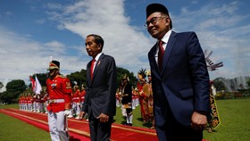 Jokowi dan Anwar Ibrahim Sepakati soal Perbatasan RI-Malaysia