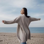 Cuaca Mendung dan Berada di Dalam Ruangan, Masih Penting Pakai Tabir Surya Nggak Sih? Simak Faktanya di Sini!