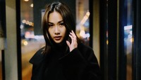 <p>Bunga Citra Lestari tengah berlibur bersama sang anak, Noah Sinclair, Bunda. Negara Jepang pun menjadi pilihan keduanya. (Foto: Instagram: @bclsinclair)</p>