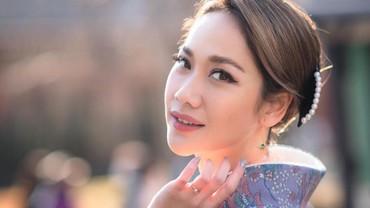 img-title BCL Diduga Pamer Kekasih di Perayaan Ultah ke-40