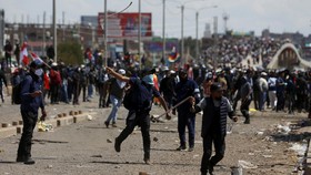 Korban Tewas Demo Ricuh Peru Jadi 18 Orang, Jam Malam Diberlakukan