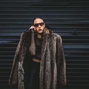 California Jadi Negara Bagian Amerika Serikat Pertama yang Larang Jual Produk Bulu Hewan