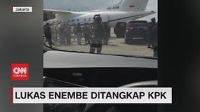 VIDEO: Lukas Enembe Ditangkap KPK di Sebuah Restoran