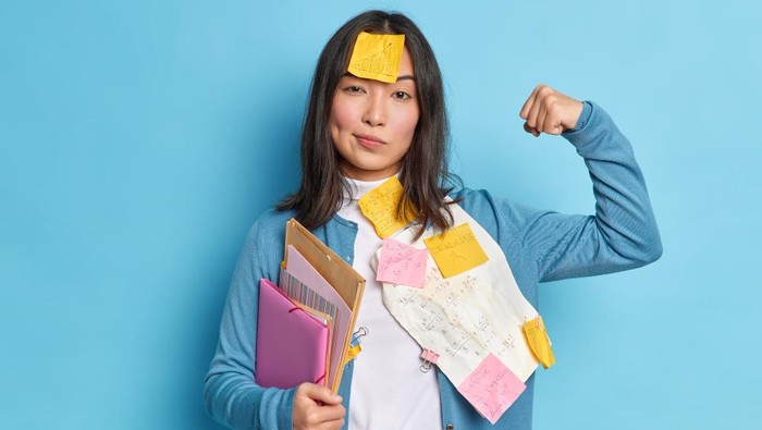 Menaikkan standar diri/ Foto: freepik.com/wayhomestudio