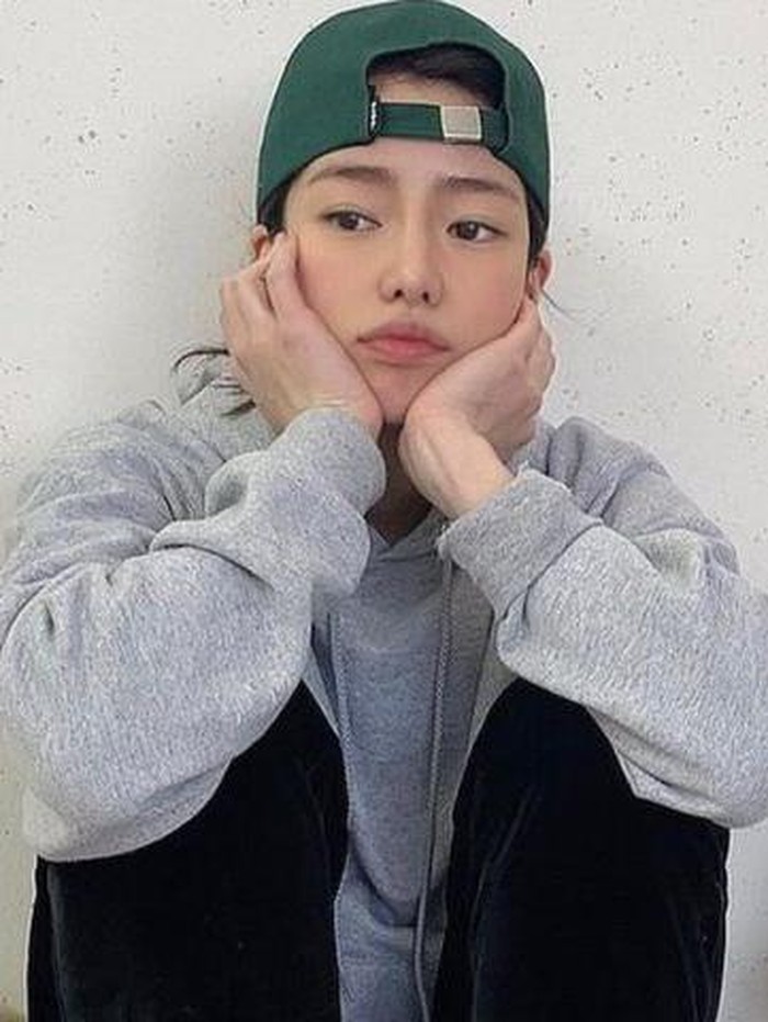Namanya semakin dikenal setelah membintangi drama High Society pada tahun 2015./ foto: instagram.com/limjjy2