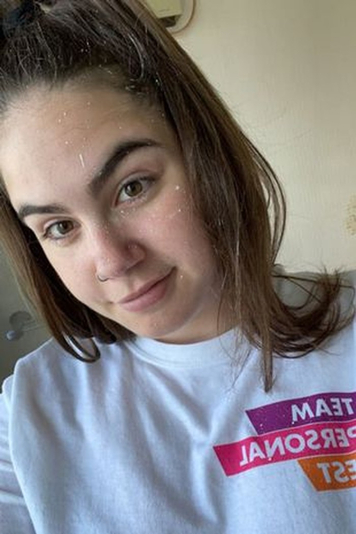 Rajin Menabung hingga Rela Bekerja di Akhir Pekan, Remaja Perempuan Ini Berhasil Beli Rumah di Usia 19 Tahun!