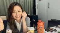 <p>Persalinan pertama Ruby Lin terjadi saat ia berusia 40 tahunan. Untungnya, semua berjalan dengan lancar, termasuk proses menyusui sejak anaknya dilahirkan. (Foto: Instagram @loveruby_official) <br /><br /><br /></p>
