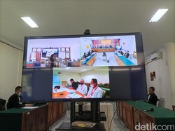 Istri Eks Walkot Jogja Haryadi Dicecar Jaksa soal Suap E-Bike untuk Suami