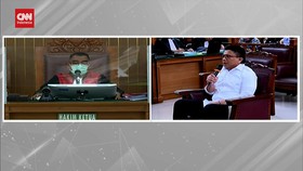 VIDEO: Hakim Cecar Alasan FS Tak Ajak PC Lakukan Visum