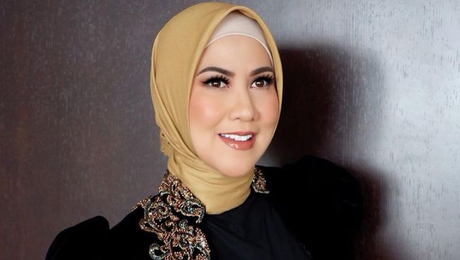 Venna Melinda memberikan pengertian kepada Vania, putri bungsunya, jelang gugat cerai Ferrry Irawan usai alami KDRT. 