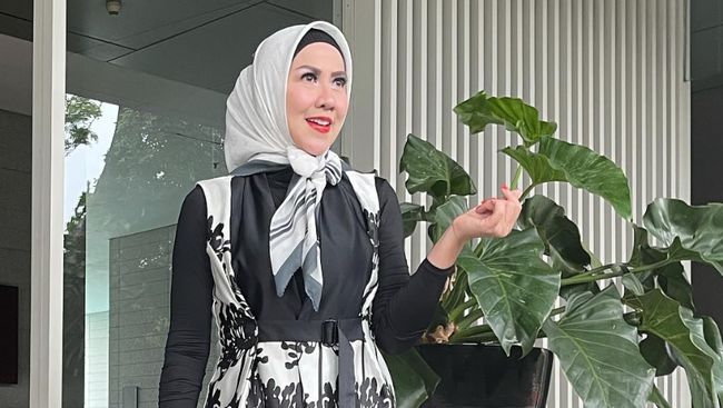 Venna Melinda mengucapkan rasa syukur karena selamat dari KDRT yang dilakukan oleh Ferry Irawan beberapa waktu lalu.