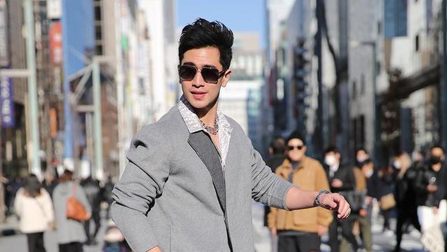 Verrell Bramasta Liburan di Jepang Verrell Bramasta Liburan di Jepang