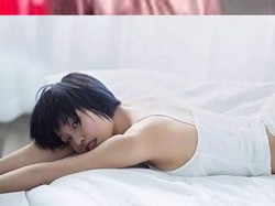 Siang Jadi Guru Malam Bintang Porno, Wanita Ini Disebut Tidak Bermoral