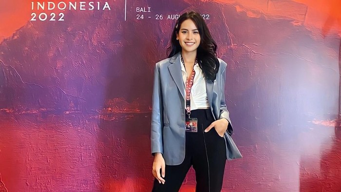 Tak Hanya Cantik, 6 Artis Tanah Ini Miliki Kecerdasan dan Prestasi yang Menginspirasi Banyak Orang!