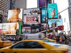 17 Contoh Iklan Penawaran Unik yang Sukses Menarik Perhatian Konsumen