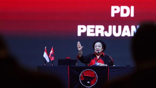 Ketum DPP PDIP Megawati Soekarnoputri menyebut hampir 3 tahun tak bisa bertemu banyak kader, sehingga HUT ke-50 jadi ajang kangen-kangenan dengan ribuan kader.