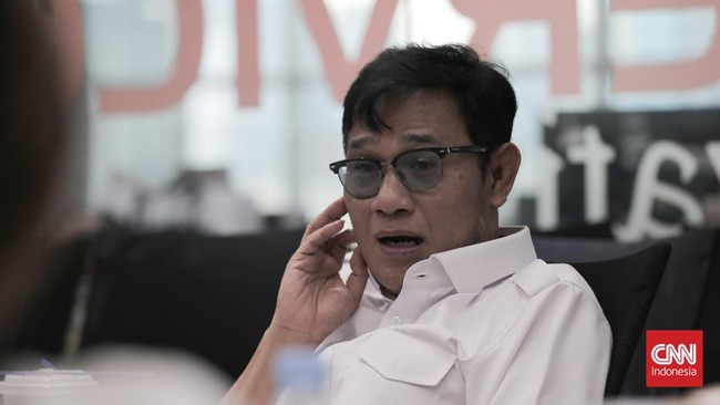 Politikus PDIP Budiman Sudjatmiko resmi dipecat sebagai kader buntut dukungannya kepada Prabowo Subianto.