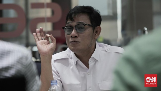 Tim Kampanye Nasional (TKN) menyebut program makan siang dan susu gratis Prabowo Subianto-Gibran Rakabuming memerlukan Rp120 triliun pada tahun pertama.