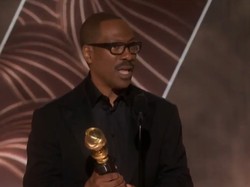 SNL 95 Jadi Awal Permusuhan Eddie Murphy dan David Spade