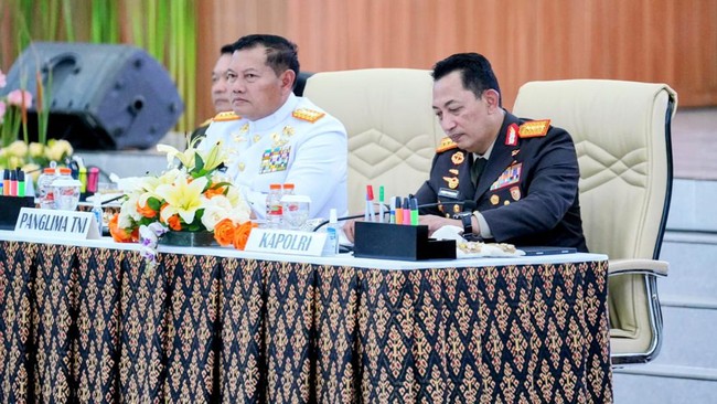 Kadiv Humas Polri Irjen Dedi Prasetyo mengatakan dalam rapat tersebut juga akan dibahas rencana pengamanan sejumlah agenda besar dan stabilitas keamanan.