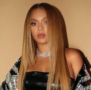 7 Selebriti Dunia Ini Bagikan Rahasia Jitu untuk Menjaga Tubuh Ramping dan Perut Rata, Nggak Ribet!