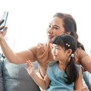 Mengenal Fenomena Sharenting, Ketika Orangtua Gemar 'Mengekspos' Anak di Media Sosial hingga Berujung Oversharing