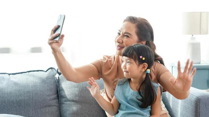 Mengenal Fenomena Sharenting, Ketika Orangtua Gemar 'Mengekspos' Anak di Media Sosial hingga Berujung Oversharing
