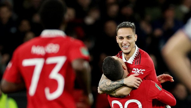 Manchester United tidak akan diperkuat oleh enam pemain jelang duel Liga Inggris lawan Leeds United di Old Trafford, Kamis (9/1) dini hari WIB.
