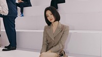5 Potret Song Hye Kyo dengan Gaya Rambut Bob, Simpel dan Fresh