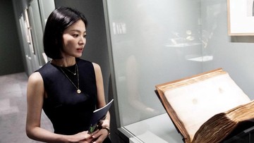 SONG HYE KYO RELA DIET SELAMA 2 BULAN UNTUK DRAMA THE GLORY