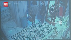 VIDEO: Momen Hakim Cecar PC Soal Masuk Lift Ke Lantai 3 Bareng KM