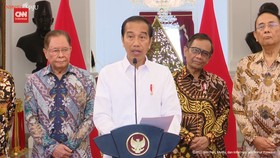 VIDEO: Momen Jokowi Akui 12 Kasus Pelanggaran HAM Berat di Indonesia