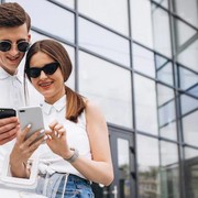5 Cara Teknologi Dapat Mempererat Hubungan dengan Pasangan, Beauties Wajib Coba!