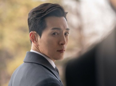 Jung Sung Il Umumkan Perceraian Usai 9 Tahun Menikah
