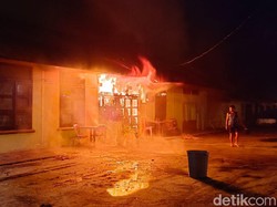 Gedung di Polres Dairi Sumut Terbakar, Diduga Akibat Korsleting
