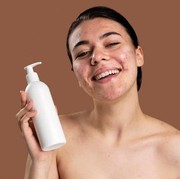 Kalau Punya Kulit Sensitif, 5 Kesalahan Perawatan Wajah Ini Perlu Kamu Hindari Biar Nggak Semakin Parah!