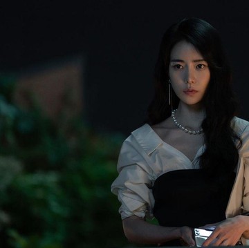 img-title Gaya Rambut Panjang Lim Ji Yeon di Drama The Glory, Anggun Berkelas dengan Aura Konglomerat