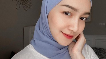 img-title Kabar Cerai Terungkap, Curhatan Melody Prima soal Pelakor Kembali Disorot