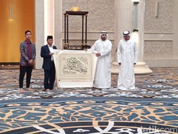 Kemenag-UEA Teken MoU Manajemen Masjid Sheikh Zayed, Kapan Dibuka untuk Umum?