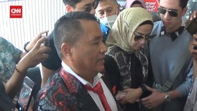 VIDEO: Venna Melinda: Sudah 3 Bulan Ini Didorong, Dibekap dan Dipiting