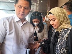 Paksa Hubungan Badan, Ferry Irawan Kirim Link Venna Melinda Tanpa Hijab