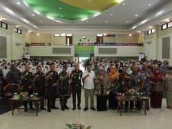 Cegah Penyebaran Hoax, Kejati DKI dan Komisi III DPR RI Datangi Sekolah