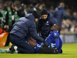 Chelsea Dilanda Badai Cedera